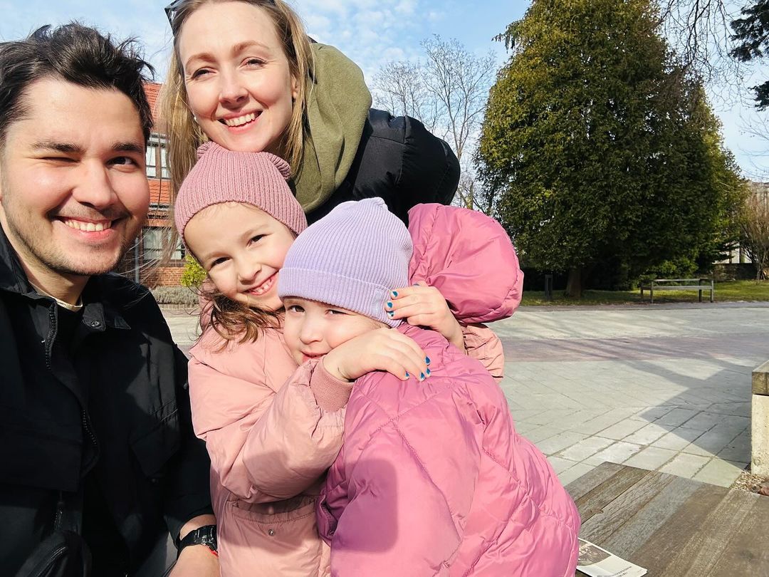 О войне и не вспоминает: куда исчез участник &quot;Фабрик звезд-3&quot; Артем Мех